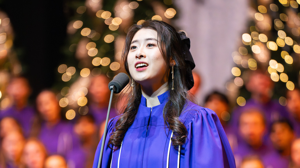 Photo of Rixin Chen performing in a Christmas concert