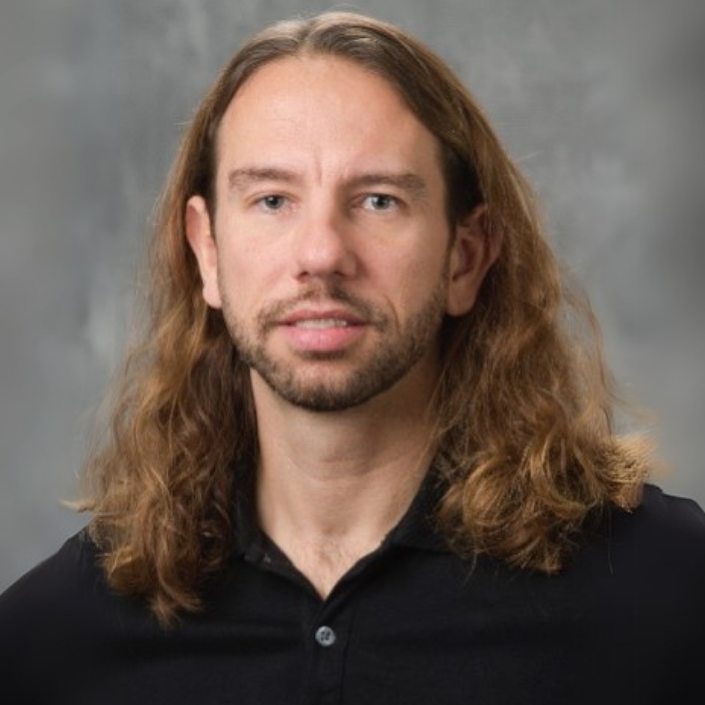 Photo of professor Daniel Miller